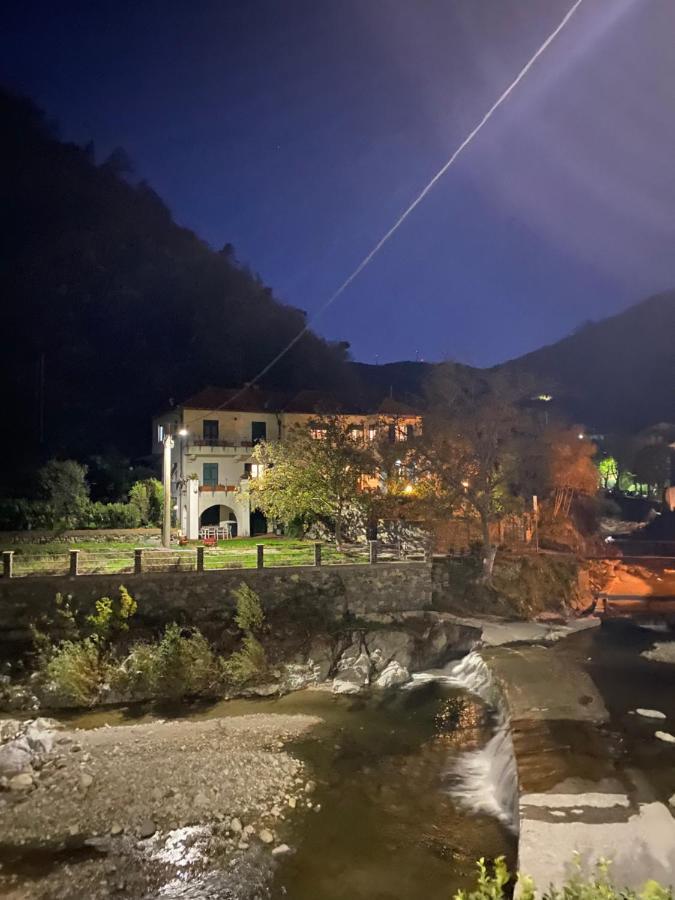 Appartamento In Villa A 5 Km Dal Mare Albisola Superiore Εξωτερικό φωτογραφία