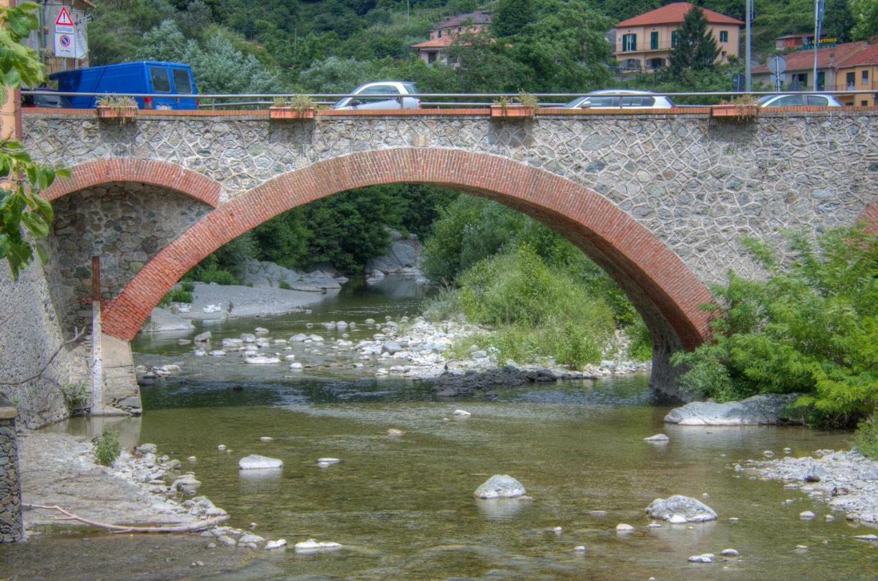 Appartamento In Villa A 5 Km Dal Mare Albisola Superiore Εξωτερικό φωτογραφία
