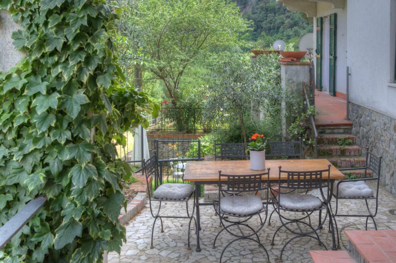 Appartamento In Villa A 5 Km Dal Mare Albisola Superiore Εξωτερικό φωτογραφία
